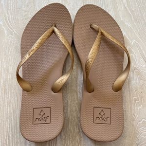 BRAND NEW REEF golden brown sandals - US Size 7